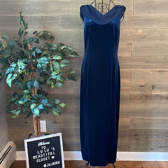 Coldwater Creek Dresses & Skirts - Coldwater creek ladies size 8 navy formal occasion dress